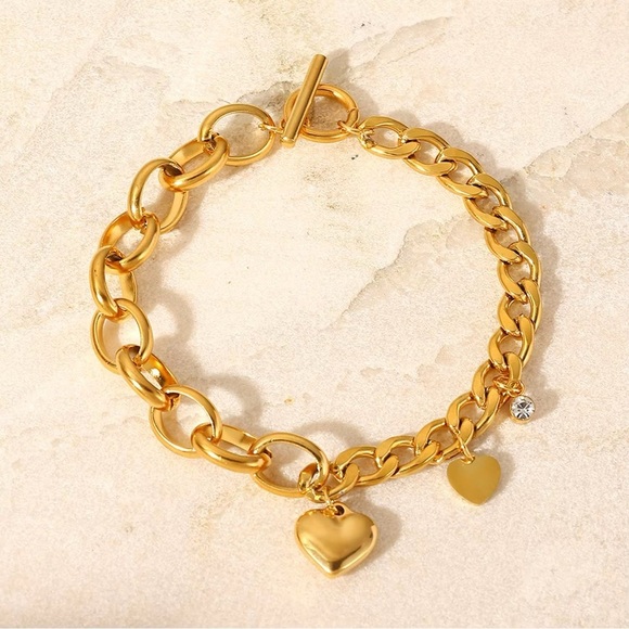 18K Gold Plated Heart Charm Bracelet - Gold Jewelry - Picture 3 of 7